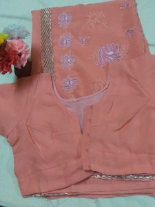 A Georgette Saree With Blause