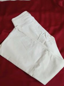 H&amp;M off white Flared Denim Jeans