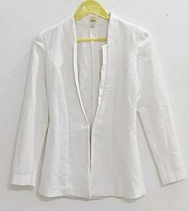 White Blazer With Snatched Fitting