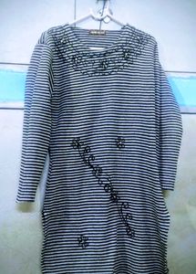 Striped Embellished knit kurta