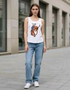 Shein Sleeveless Graphic Front Print Curved  Top