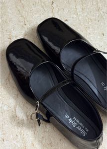 Mary Jane Black Shoe