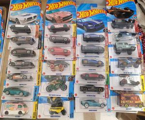 Hot Wheels Car Collection 25 pcs