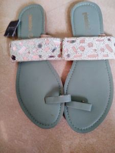 Global Desi Flipflop