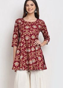 Maroon Printed Kurta