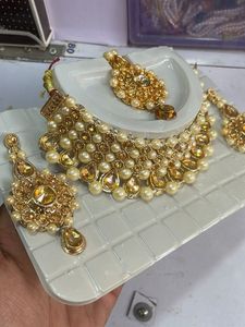 Gorgeous Gold Plated Jewelry Set