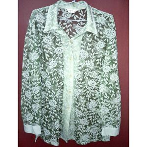 Floral Print Long Sleeve Button Up