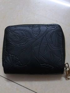 Black Floral Fold Wallet