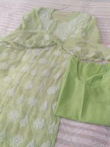 Luckhnowi Chikankari Kurta