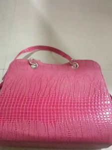 💝t&#39;s A Branded Bag 🛍️ Beautiful ❤️ Baby Pink
