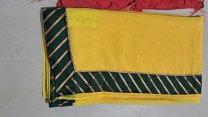 Combo Me Saree H No Blouse