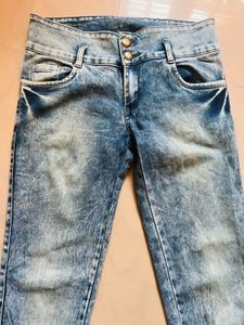 Stylish Distressed Jeans
