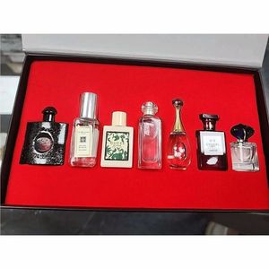 Perfume Miniature Collection- trumpcard