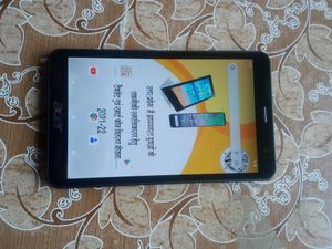 Up Government Distribute Tablet