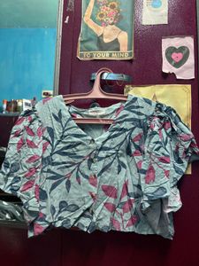 Floral Leaf Print Top