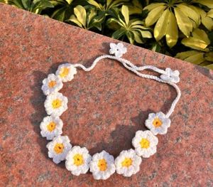 Daisy Hairband 🌼