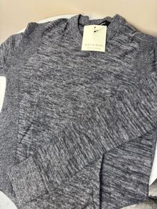 Bella Dahl Gray Top