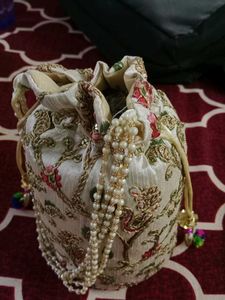 Wedding Handbag..New With Tag.. Negotiable