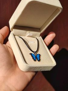 Beautiful butterfly pendent for girls pack of 2🫶