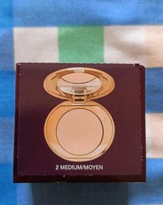 Charlotte Tilbury Airbrush Flawless Finish Powder