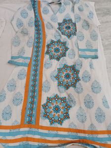 Kurta Set With Dupatta
