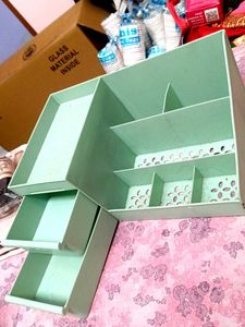 Make Up Organiser Box Fastt Sale ... Available