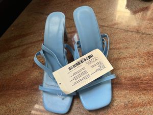 Brand New Blue Heels 👠