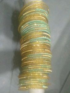 Sparkling Bangle Set