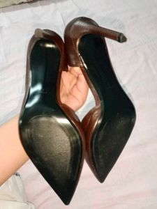 Mango Heels