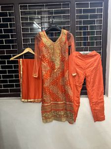 Beautiful Designwr Suit