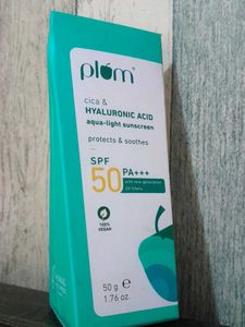 Plum Cica & Hyaluronic Acid Aqua Light Sunscreen