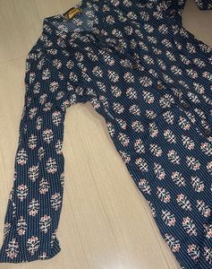 Elegant Floral Print Kurta Set