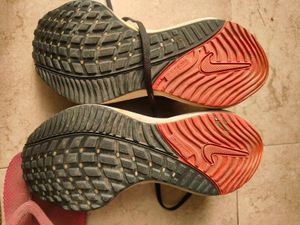 Nike Vomero Women Running Shoes