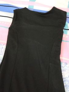 ZIPPER BLACK BODYCON DRESS