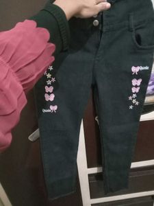 Cute Black Jeans with Embroidery