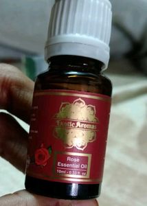 Rose Essential Oil 🌹❤️