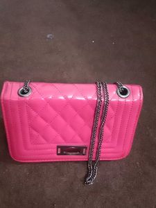 Sling Bag With Chain