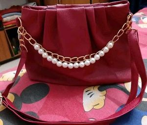 Pearl Chain Sling Bags 🦪⛓️