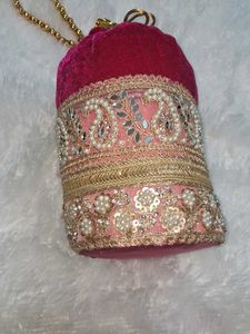 Beautiful  Party Wear Potli Purse