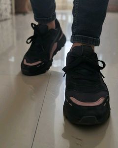 Black Puma Sneakers