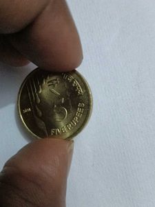 Rare 2021 5 Rs Coin