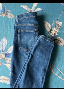 Bershka High Waist Skinny Jeans