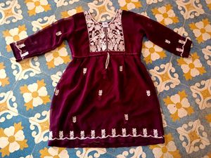Elegant Embroidered kurti
