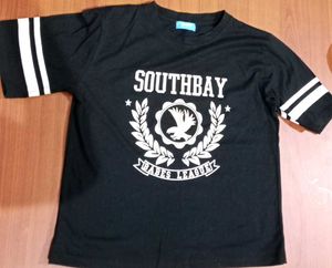 Black Crop Graphic T-Shirt