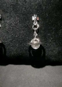 Hachi Earrings