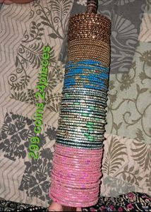 MULTICOLOUR METAL &amp; KACH BANGLES SET