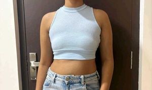 Cute Backless With Bow Crop Top
