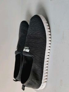 Yono Black Casual Shoes