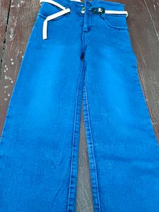 Wellbotom new Design pant for girl