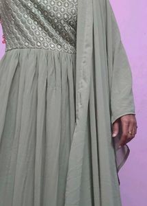 Elegant Olive Green Kurta Set